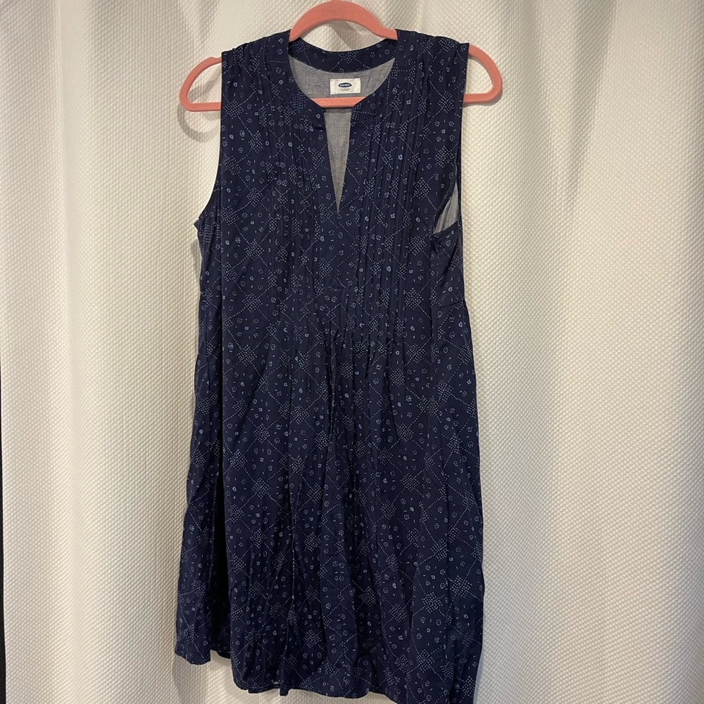 Old Navy Blue dress size L, 21.5 armpit to armpit, 36” shoulder to hem